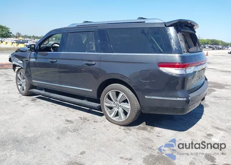 2023 Lincoln Navigator Reserve L z USA, uszkodzony, nr VIN 5LMJJ3LGXPEL02008